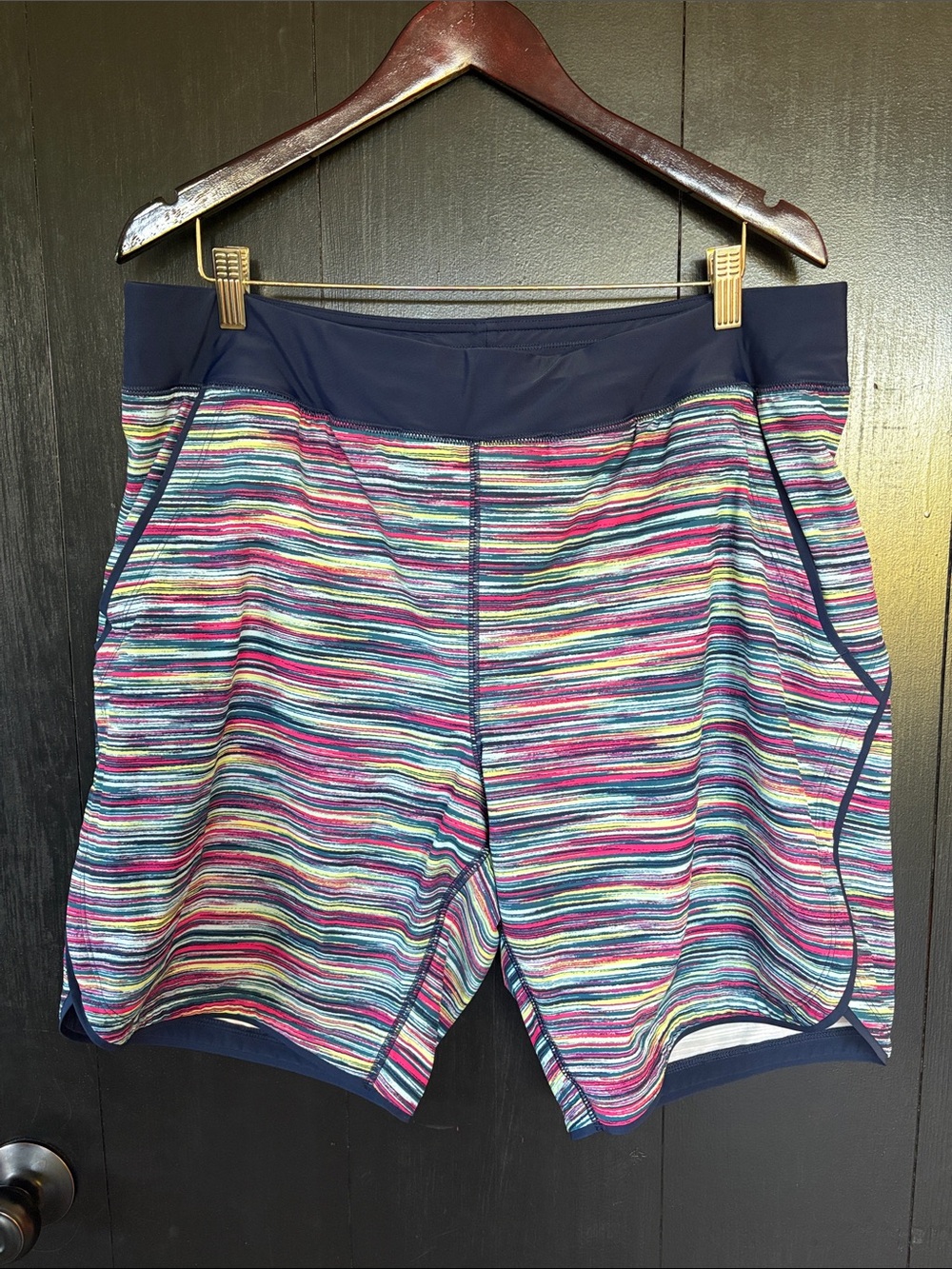 🌟 Lands’ End Space Dye Swimsuit Board Shorts. Like new!